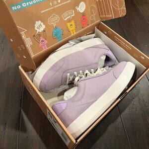 NEW Kizik Kids Hands-Free Purple Lavender Shoes – Size 5Y / Women’s 6